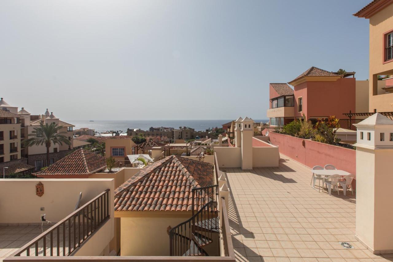 Hotels  Bahía del Duque, Adeje, Tenerife